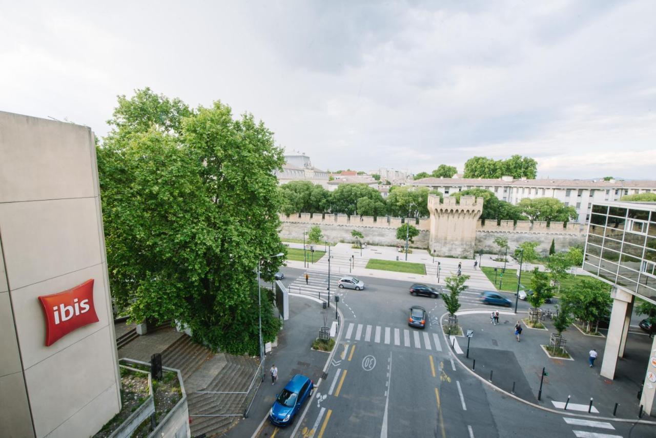 Отель Ibis Avignon Centre Gare Экстерьер фото